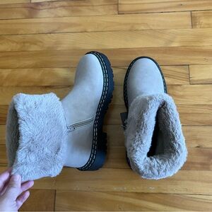 NWT MEXX BOOTIES BEIGE